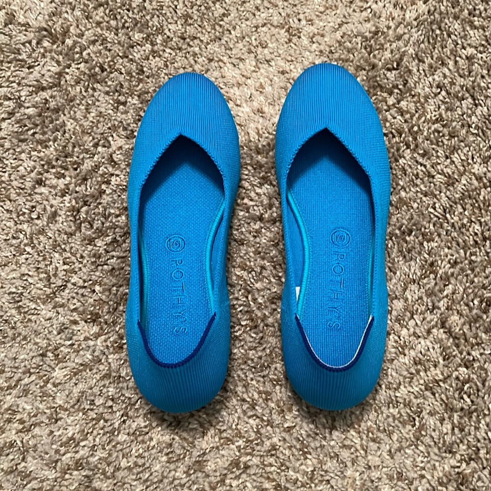 Rothy’s The Flat Peacock Blue Size 9 new, never worn